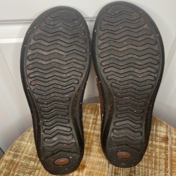 UGG Australia Bettey Leather Slipper Clogs Size 7 - Picture 9 of 12